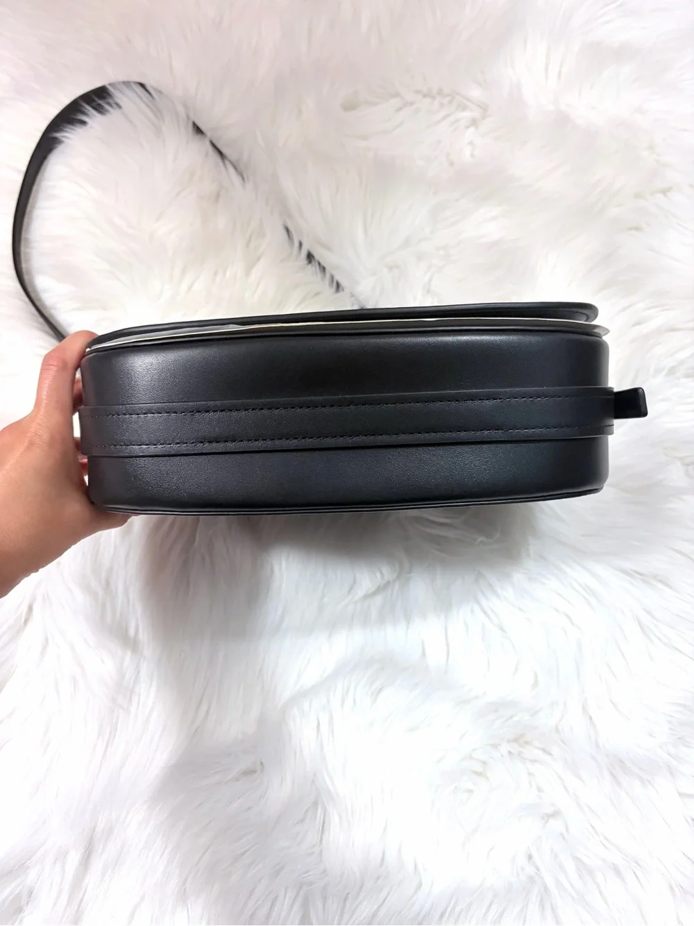 Michael Kors Lydia Small Leather Flap Messenger✨brand new